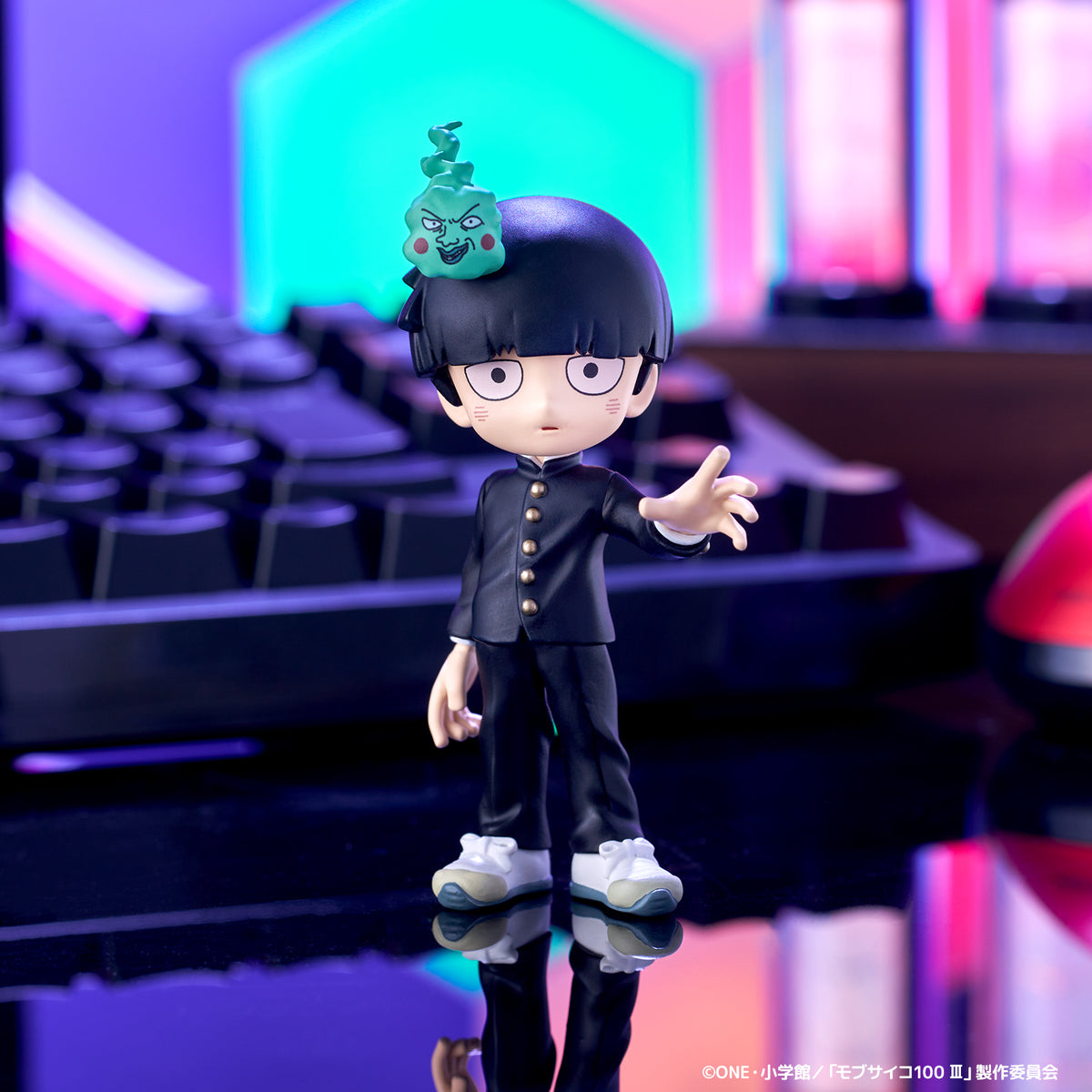 5_PV_MOB_Mob_BG_cac52ebc-12d9-